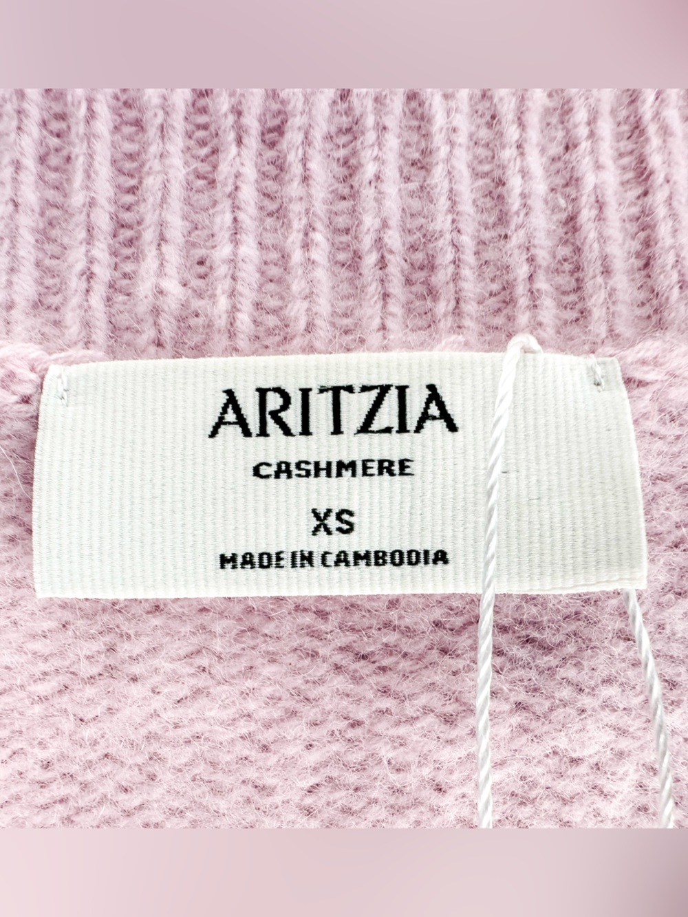 Aritzia Plush Cashmere Sculptor Sweater Dusty Pink Women’s - Size XSmall - Picture 4 of 11